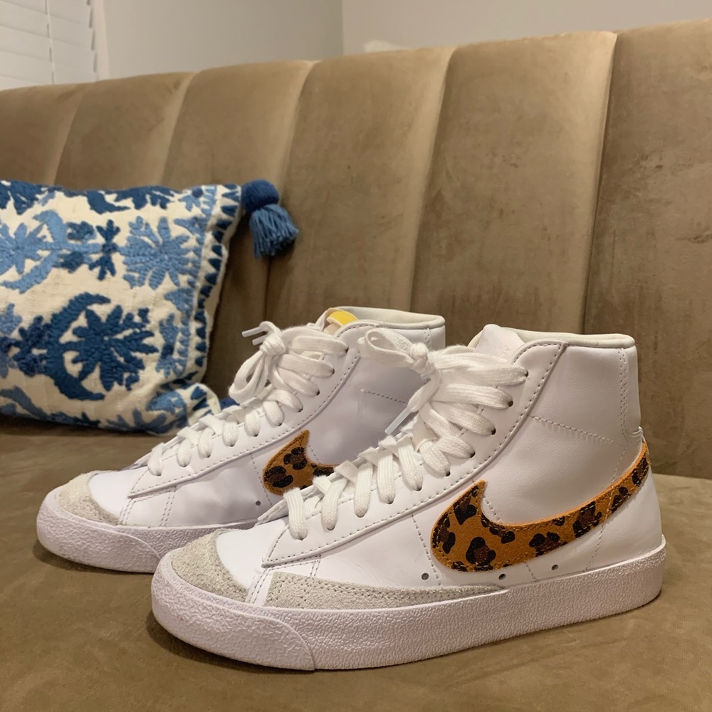 Nike Blazer Mid Women’s